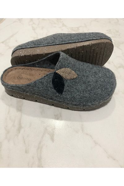 BENTO Women's Felt Gray House Slippers K117004