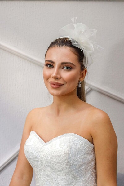 Turkuaz Gelin Saç Aksesuarı/ Düğün Nikah Tül Otriş Beyaz Taç
