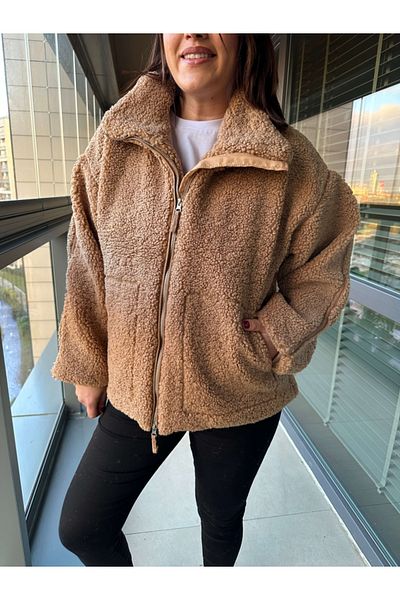 Elif Özbey Butik Плюшено палто с яка камила и цип