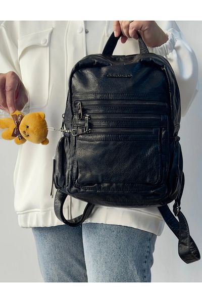çkn sedat çakan çanta & fular & aksesuar Rucsac negru din piele moale spalata cu 5 compartimente cu accesorii pentru jucarii de plus