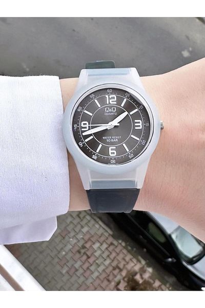 Q&Q Women's Waterproof Plastic Cord Wristwatch