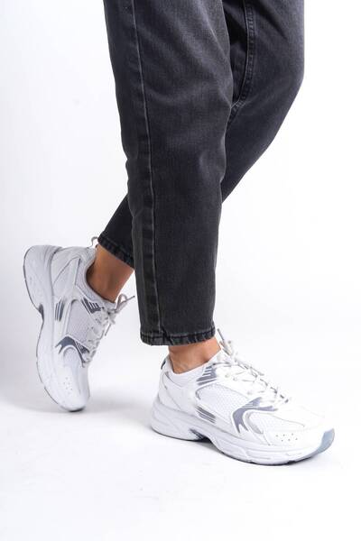 ayakkabıhavuzu Αθλητικά παπούτσια 530 Λευκά Ασημί