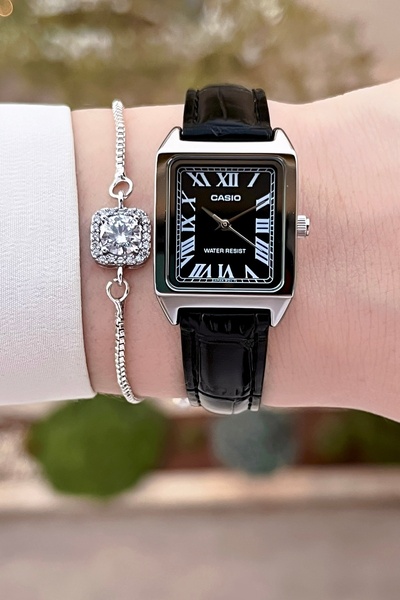 Casio Black Color Women's Wristwatch