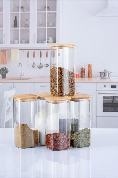 Lizzy 6 Pieces 800 ml Square Luxury Spice Rack Set with Bamboo Lid