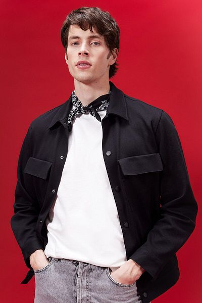 DeFacto Hemdjacke mit Polokragen, Druckknopfverschluss und Taschen Z5178az24sp