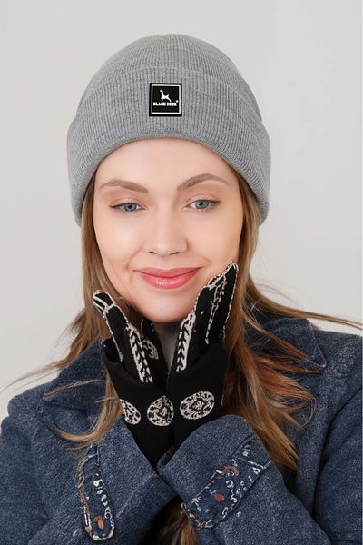 BLACK DEER Unisex Winter Beanie Hat - Soft Knitwear, Acrylic Beanie with Plain Logo