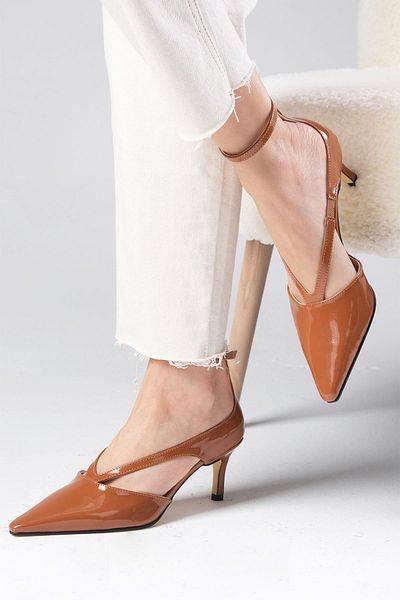 Mio Gusto Elsa Tan Color Women's Heeled Shoes