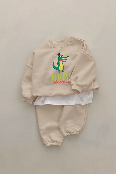 ADABEBEK Premium Handsome Crocodile Printed 2-Piece Baby Set 22858