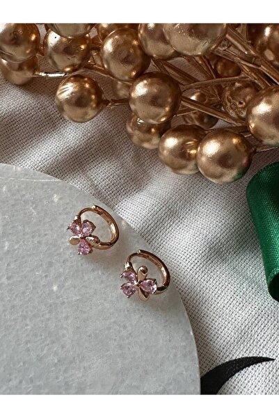 Esmeray Aksesuar Vip Çelik Gold Renk Pembe Zirkon Taşlı Çiçek Figürlü Antialerjik Halka Küpe Genişlik 1,3 cm.