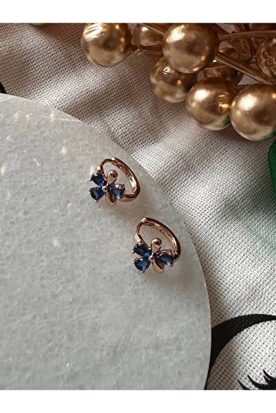 Esmeray Aksesuar Vip Çelik Gold Renk Parlement Mavisi Zirkon Taşlı Çiçek Figürlü Antialerjik Halka Küpe Gen. 1,3 cm.