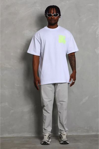 JANES Λευκό μπλουζάκι Unisex Oversize με στάμπα με λαιμόκοψη