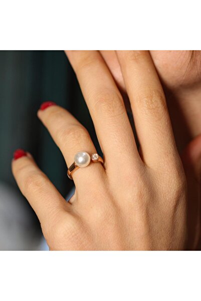 Nusret Takı 925 Ayar Gümüş Tek İncili Zirkon Taşlı Yüzük