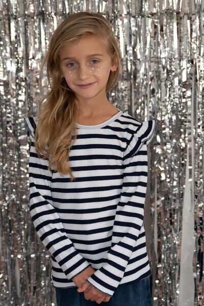 Breeze Дівчача футболка з довгими рукавами, смугаста, з рюшами на плечах, 6-1...