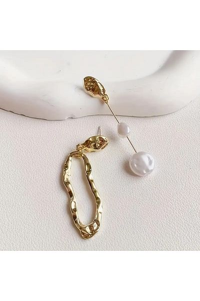 Eva Flore Vintage Baroque Asymmetrical Artificial Pearl Dangling Earrings,