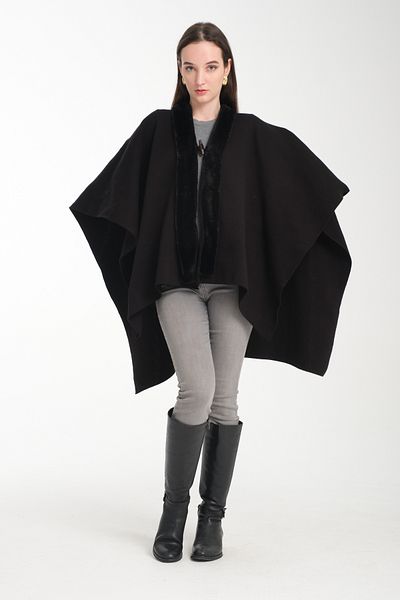 Wega Moda Fur Collar Knitwear Poncho, Women's Fur Detailed Poncho, Furry Knitwear Poncho, Furry Button Detailed Poncho