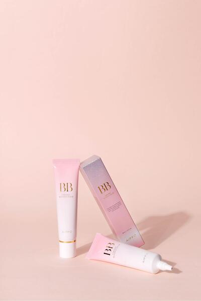AIPPO Parlak Doğal Bitişli Nemlendirici Bb Krem - Ceramic Blemish Balm 30 ml