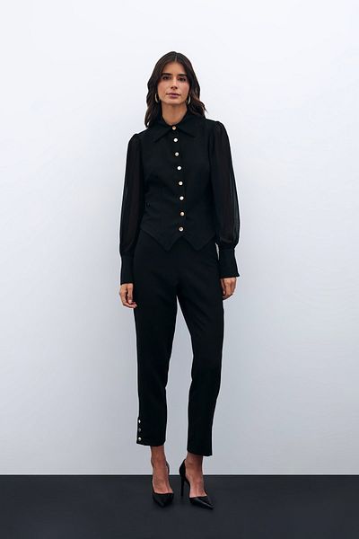 Sateen Pantaloni negri - Detaliu cu știfturi la picioare