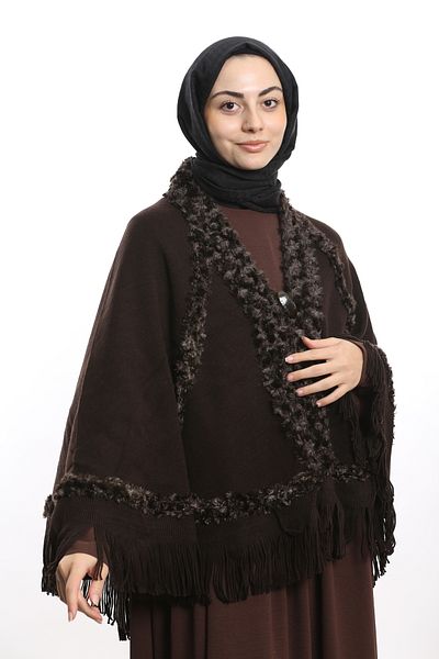eslem butik Winter Poncho - Comfortable and Stylish Design