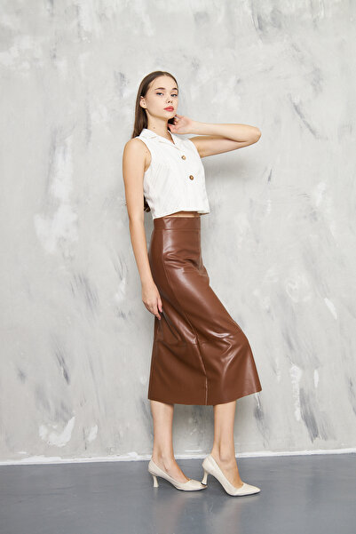 KİM Kİ O FUSTE DE DAME DIN PIELE PU, SUBȚIRE, FĂRĂ BUCĂTĂ, FĂRĂ BUCĂTĂ, CU TĂIȚE ASIMETRICĂ, ÎNCHIDERE CU FERMUAR