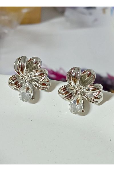 mos&more Silver White Drop Design Women Earrings