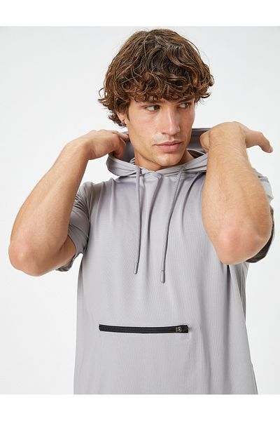Koton Tricou sport cu glugă, buzunar cu fermoar, mânecă scurtă