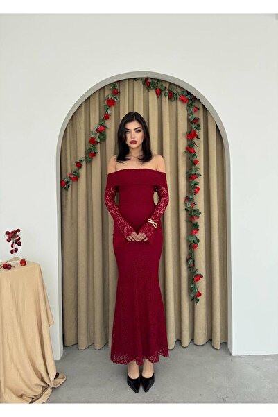 conconmoda Madonna Yaka Tasarım Dantel Elbise