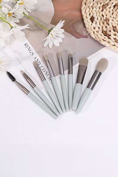 Chavin 8 Pieces Makeup Brush Set Foundation Shadow Powder Eyeliner Eyebrow Brush Set Cin831Mv