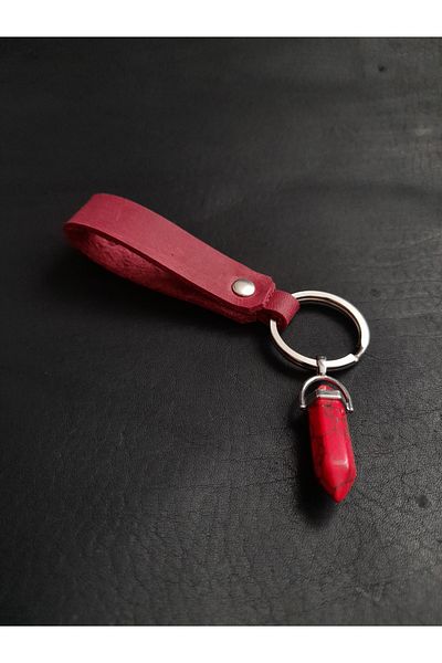 BSN Store سلسلة مفاتيح من الجلد الطبيعي باللون الأحمر مع حجر هافليت أحمر
