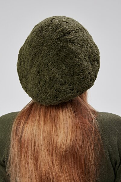 derikem 2-Piece Women's Winter Stylish Knitwear Painter Knitted Beret 2 Pieces