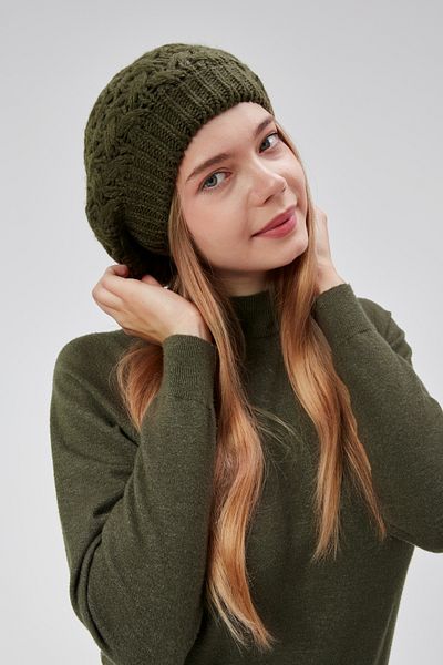 derikem 2-Piece Women's Winter Stylish Knitwear Painter Knitted Beret 2 Pieces