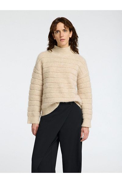 Selected Femme Pullover mit hohem Kragen Flauschiger
