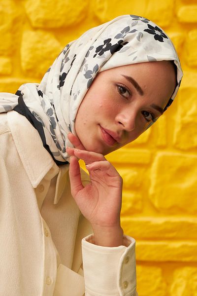İpekhan Amelia Patterned Cotton Shawl Black White 3025-06