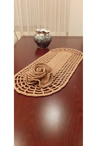 Tozpembehome Runner with Flower Accessories