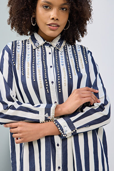 MİA NOURA Дамска риза с бродерия отпред, изработена от деним с райета