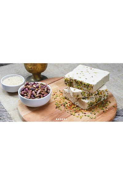 Şanver Tahin Halvasi with Antep Pistics (500 G.)