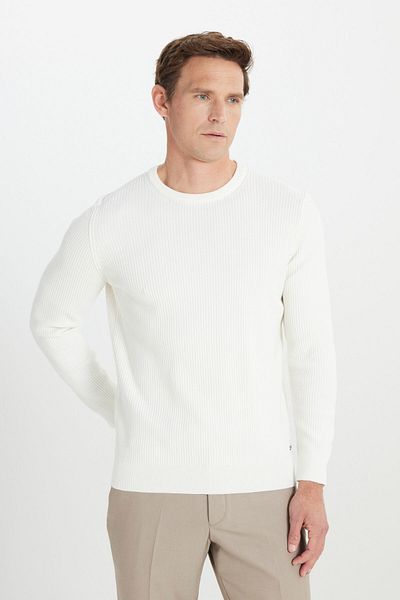 ALTINYILDIZ CLASSICS Men's Ecru 100% Cotton Standard Fit Regular Cut Crew Neck Thessaloniki Knit Knitwear Sweater