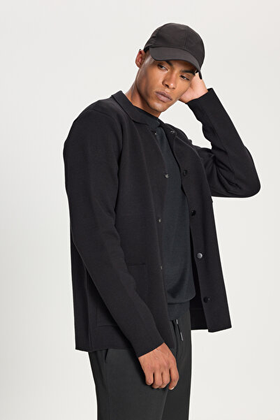 ALTINYILDIZ CLASSICS Erkek Siyah %100 Pamuk Sıcak Tutan Standart Fit Normal Kesim Gömlek Yaka Cepli Triko Ceket