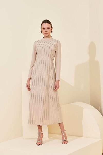 Puane Boydan Taşlı Uzun Kalem Elbise