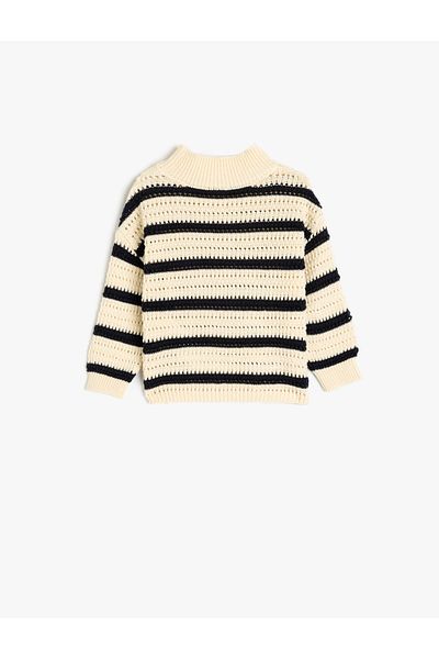 Koton Crew Neck Long Sleeve Cotton Blend Crop Knitwear Sweater