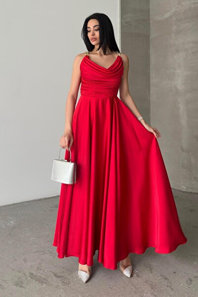 Serica Moda Kırmızı Zincir Asklı Göğüs Drapeli Abiye Elbise