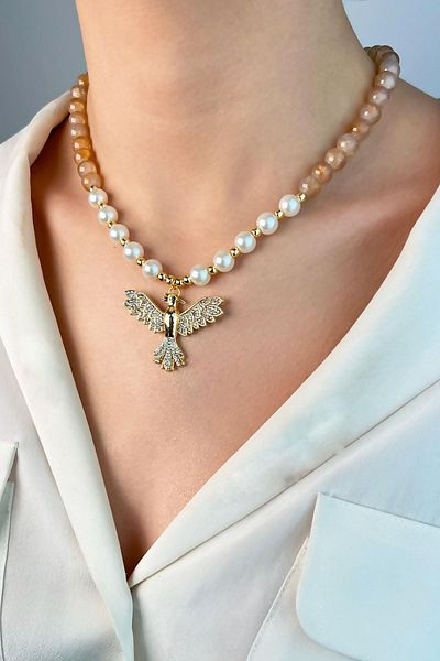 Sose Moda Mink Color Phoenix Dorica and Bead Detail Pearl Necklace