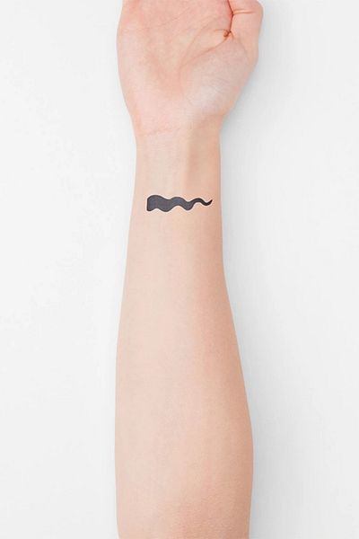 lykd Black Dipliner with 100 Matte Finish