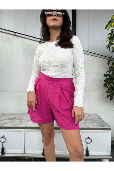 Kübra Tekstil Pantaloni scurți de vară cu talie înaltă plisată pentru femei – cel mai elegant din combinațiile casual