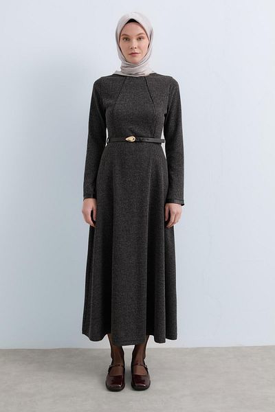 Nihan Black Knitted Dress with Belt
