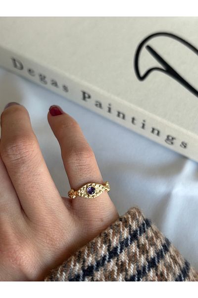 ringbox Eye Model Purple Stone Sparrow Finger Ring