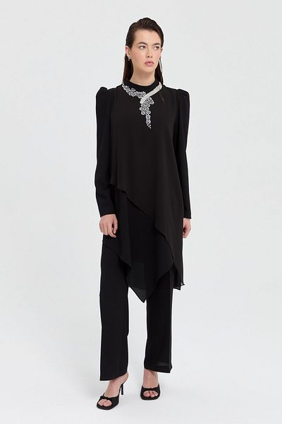 Nihan Black Tunic Suit with Stone Collar