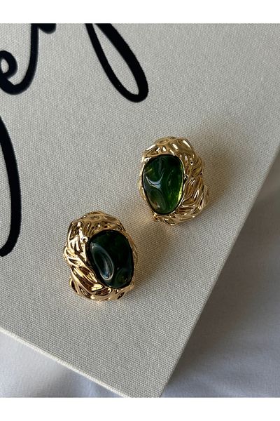 ringbox Gold Patterned Green Stone Earrings