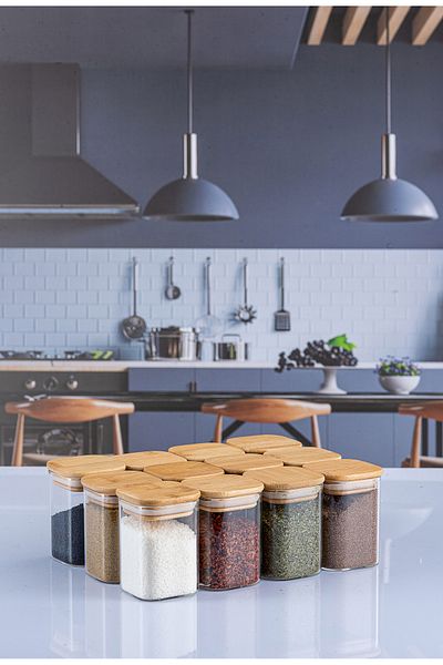 Lizzy Luxury Series Jar with 12 200ml Square Form Friday Coverage