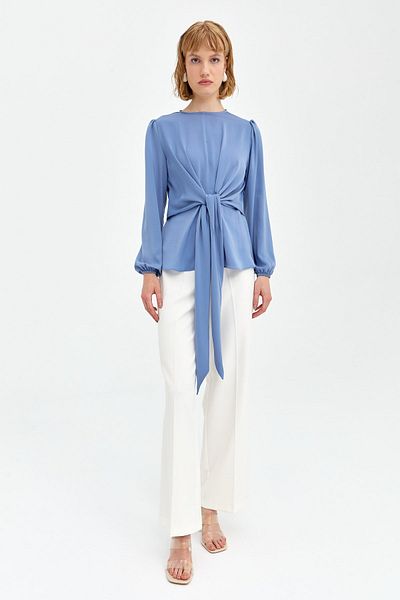 Nihan Bluză albastră elegantă - cu cravată în față