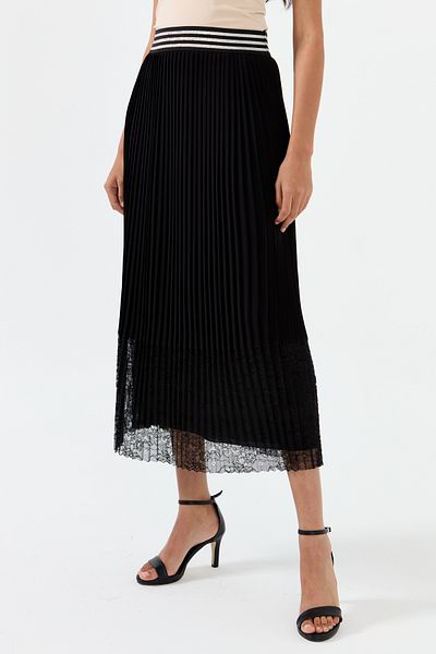 Nihan Lace Pleated Skirt Black